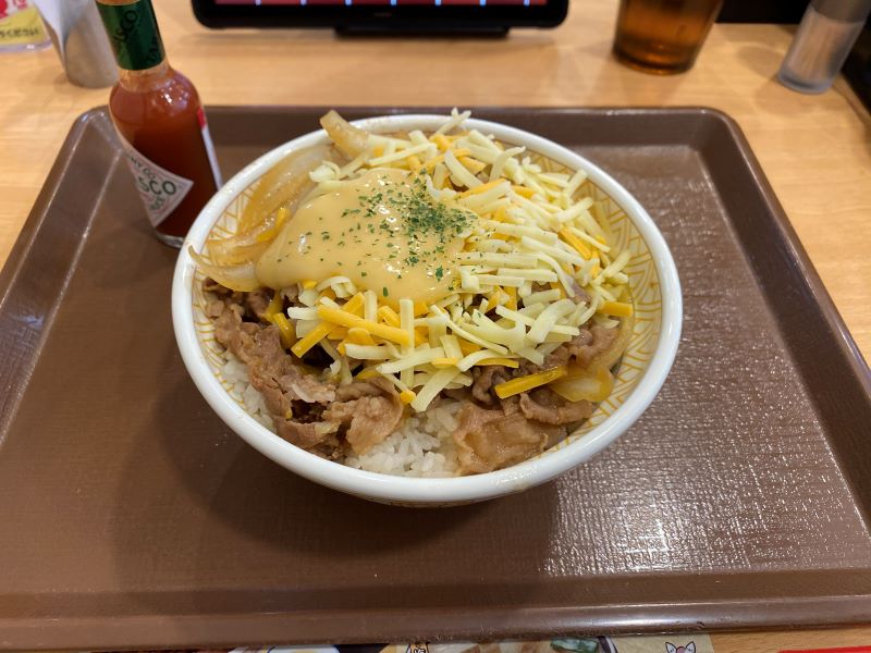 チーズ牛丼